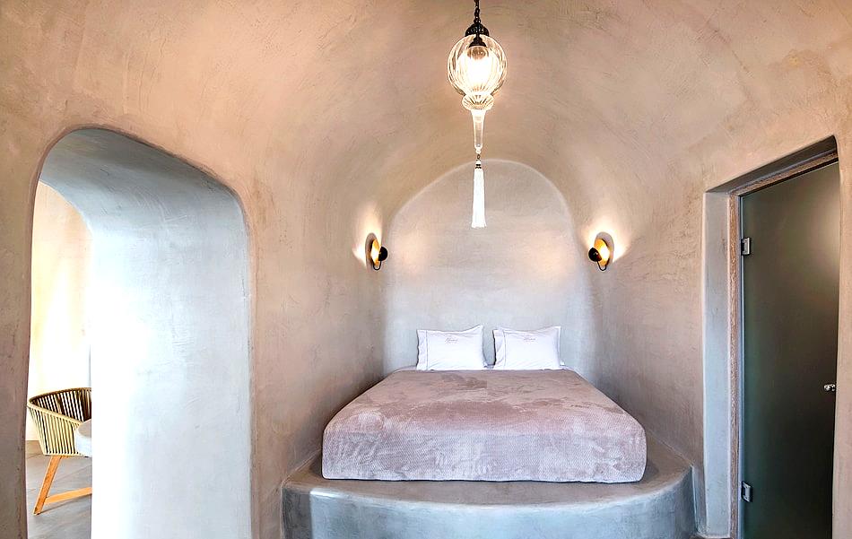 Athina Luxury Suites
